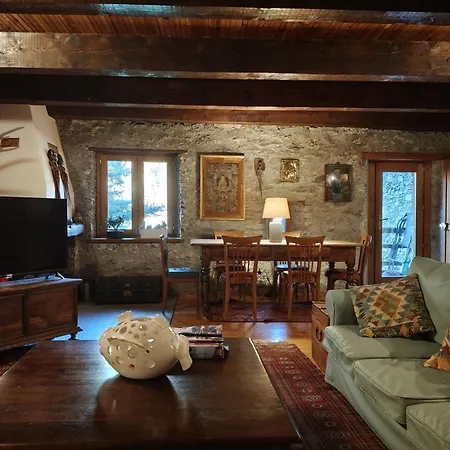 Rifugio Escursionistico Vernin فندق Fenils