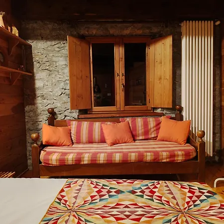 Rifugio Escursionistico Vernin فندق