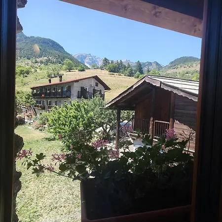 Rifugio Escursionistico Vernin *